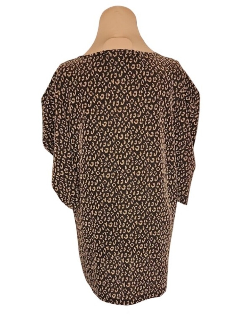LOVE 83 3XL Leopard Shimmer Print Stretch Top Black Animal Print Short Sleeve - Picture 2 of 6